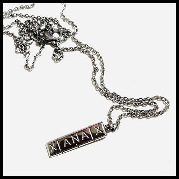 💊”ANTI-ANXIETY” NECKLACE!💊 - Picture 3 of 6